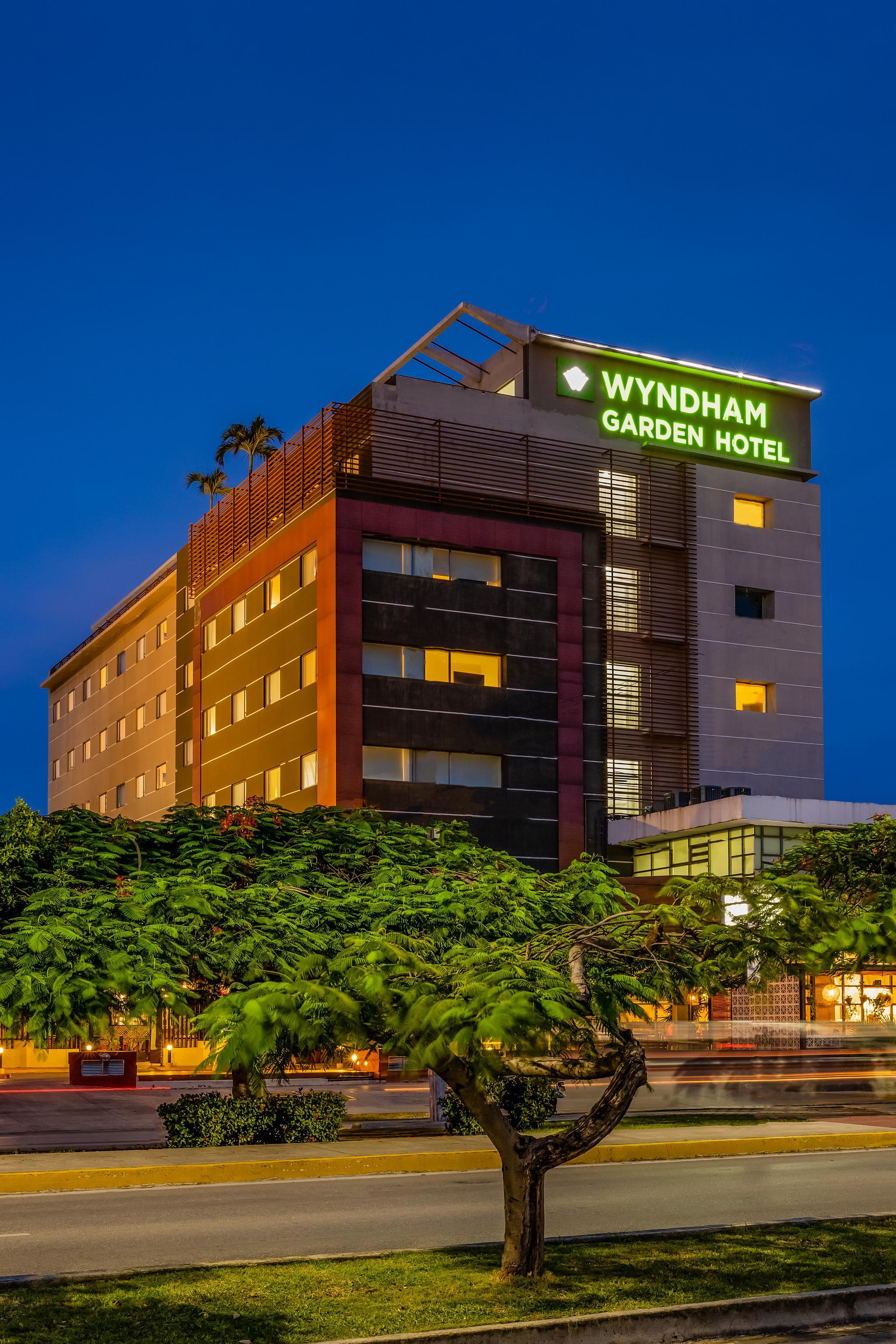 Wyndham Garden Cancun Downtown Екстериор снимка
